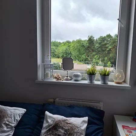 W Apartamencie Z Pieknym Widokiem Na Morze