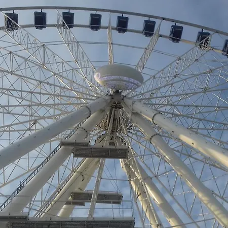 W Apartamencie Z Pieknym Widokiem Na Morze Apartmán *